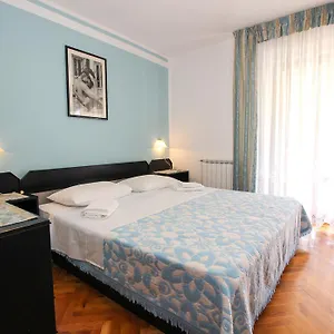 Sonja Apartment